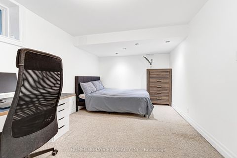 Photo 39 at 515 Rourke Place, College Manor, Newmarket