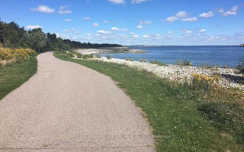 Photo 4 at 21 - 121 Centennial Road, Centennial Scarborough, Toronto