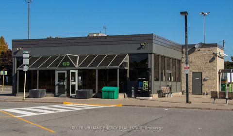 Photo 5 at 21 - 121 Centennial Road, Centennial Scarborough, Toronto