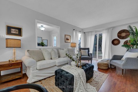 Photo 7 at 787 Bennett Crescent, Pinecrest, Oshawa