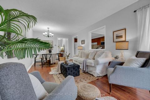 Photo 8 at 787 Bennett Crescent, Pinecrest, Oshawa