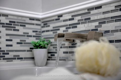 Photo 24 at 787 Bennett Crescent, Pinecrest, Oshawa