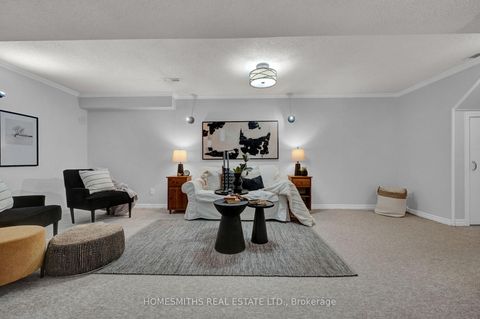 Photo 33 at 787 Bennett Crescent, Pinecrest, Oshawa