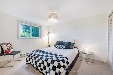 Photo 21 at 962 Mohawk Street, Centennial, Oshawa