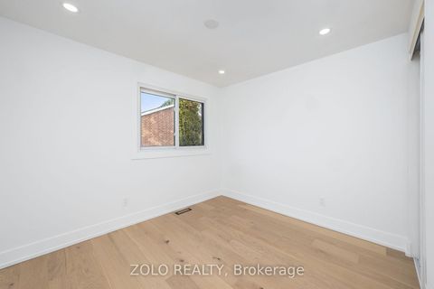 Photo 17 at 124 Kingston Road, London, Newmarket