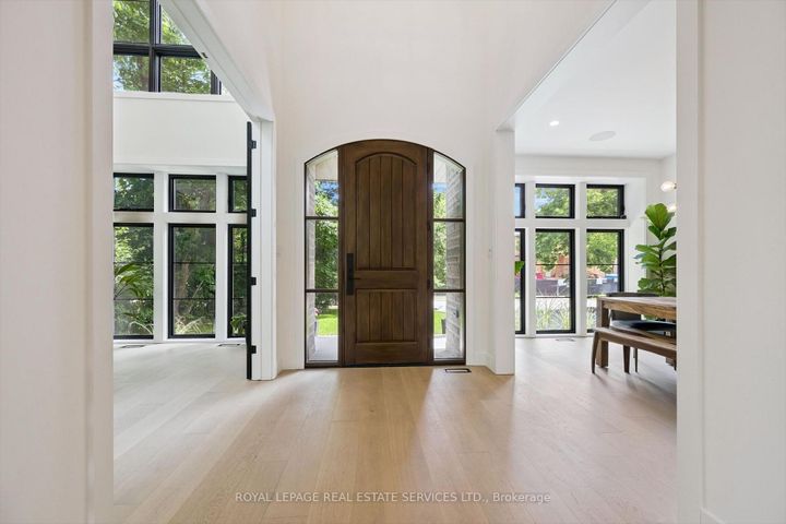 Photo 3 at 515 Pineland Avenue, WO West, Oakville