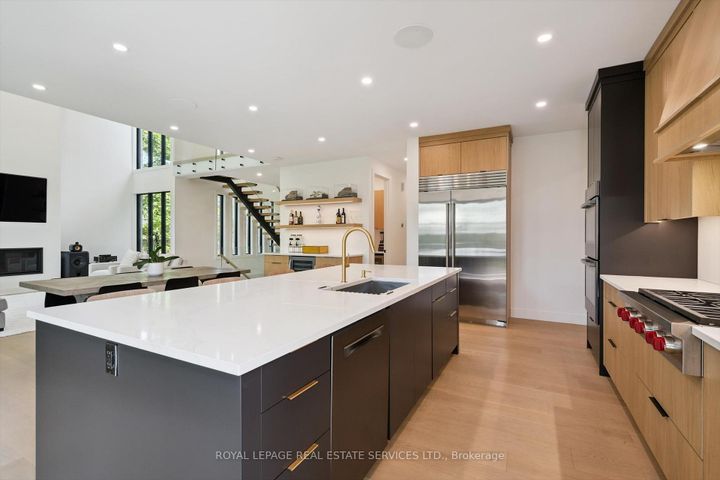 Photo 14 at 515 Pineland Avenue, WO West, Oakville