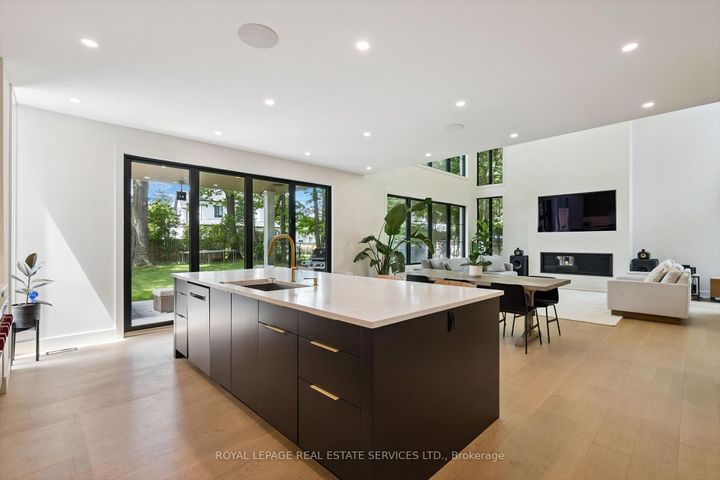 Photo 15 at 515 Pineland Avenue, WO West, Oakville