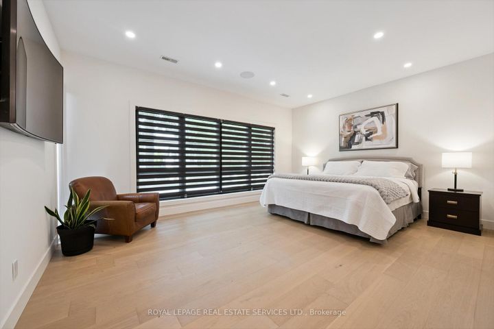 Photo 25 at 515 Pineland Avenue, WO West, Oakville