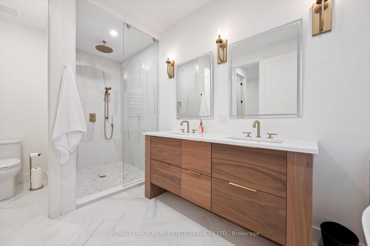 Photo 31 at 515 Pineland Avenue, WO West, Oakville