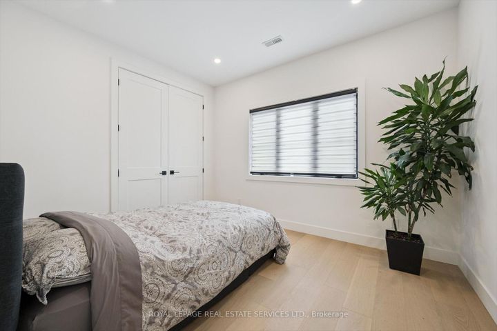 Photo 32 at 515 Pineland Avenue, WO West, Oakville