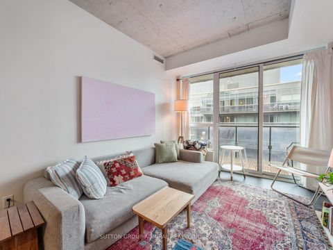 Photo 15 at LPH31 - 1030 King Street W, Niagara, Toronto