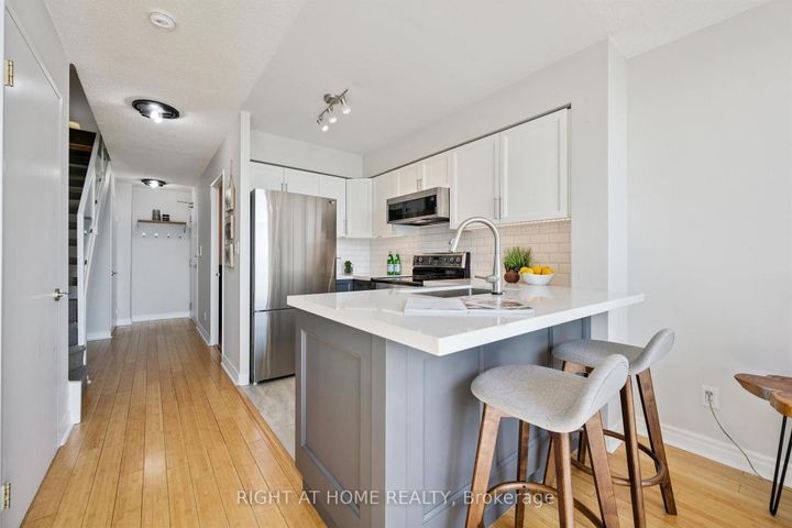 Photo 6 at 409 - 200 Manitoba Street, Mimico, Toronto