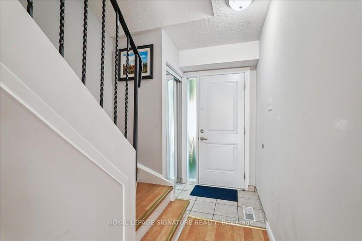 Photo 8 at 52 - 1131 Sandhurst Circle, Agincourt North, Toronto