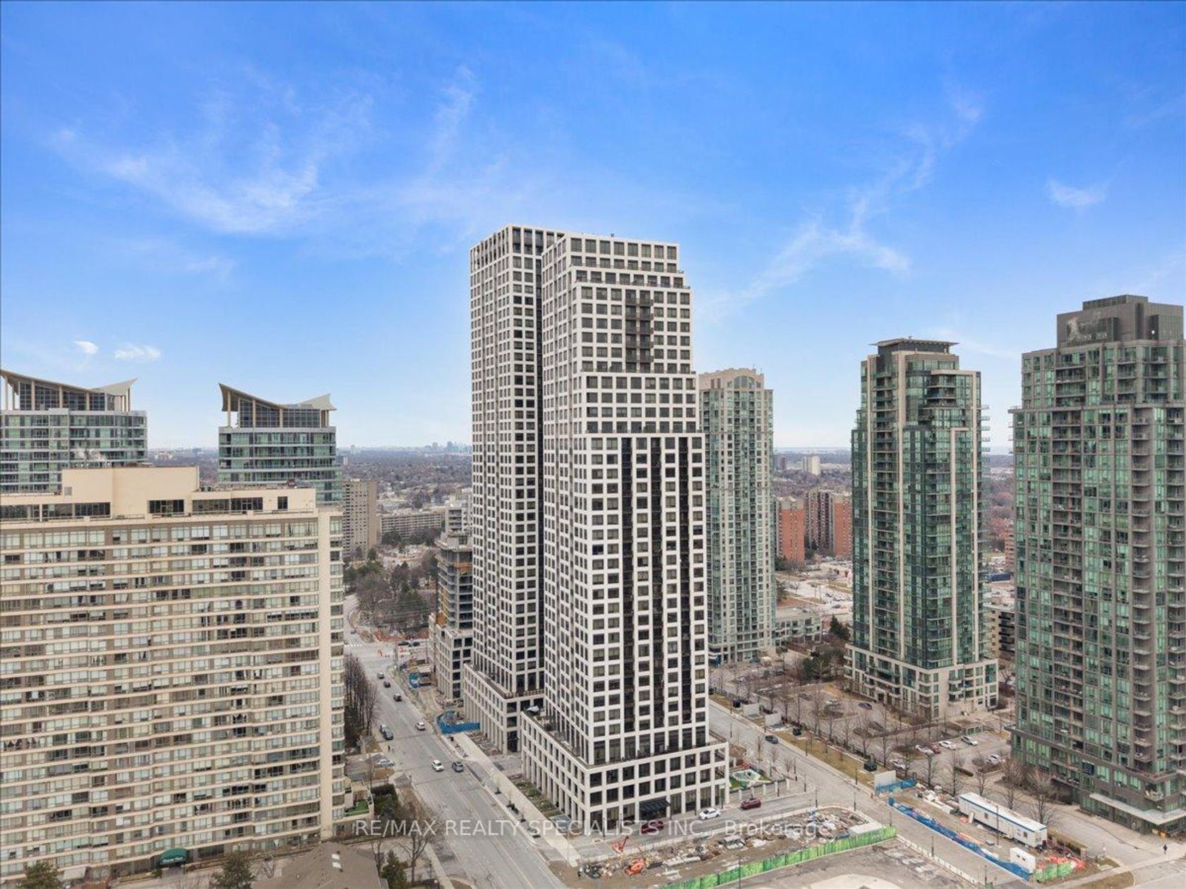 706 - 30 Elm Drive W, Fairview, Mississauga 