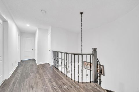 Photo 17 at 406 Hewitt Circle, Summerhill Estates, Newmarket