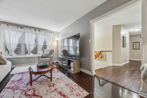 Photo 5 at 325 Aztec Drive, McLaughlin, Oshawa