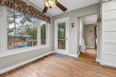 Photo 10 at 325 Aztec Drive, McLaughlin, Oshawa