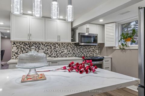 Photo 36 at 325 Aztec Drive, McLaughlin, Oshawa