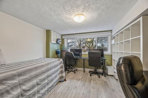 Photo 43 at 325 Aztec Drive, McLaughlin, Oshawa