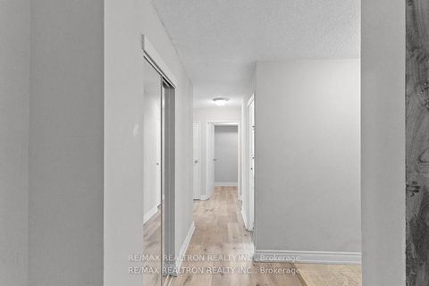 Photo 5 at 910 - 100 Wingarden Court, Malvern, Toronto