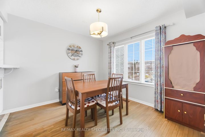 Photo 8 at 77 - 5535 Glen Erin Drive, Central Erin Mills, Mississauga