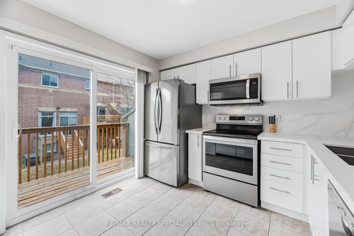 Photo 11 at 77 - 5535 Glen Erin Drive, Central Erin Mills, Mississauga