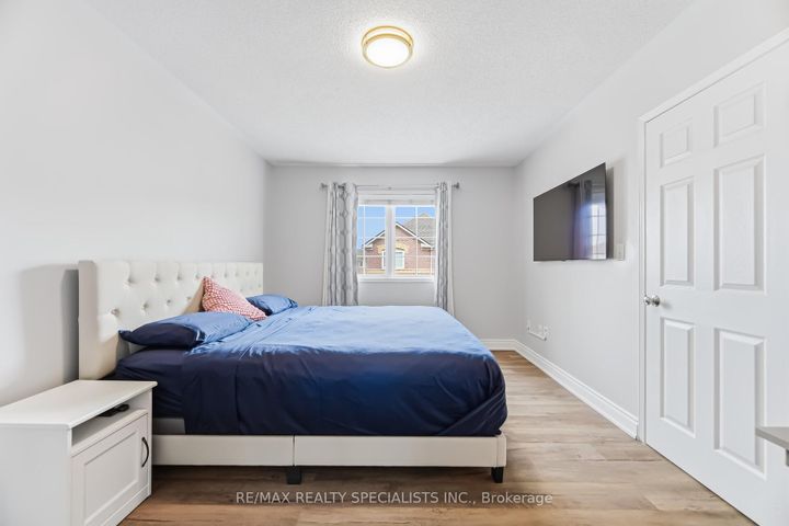 Photo 14 at 77 - 5535 Glen Erin Drive, Central Erin Mills, Mississauga