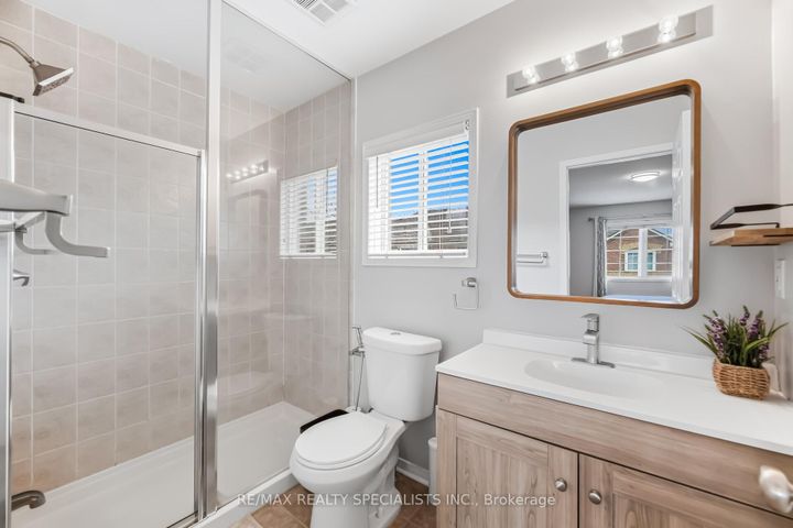 Photo 15 at 77 - 5535 Glen Erin Drive, Central Erin Mills, Mississauga