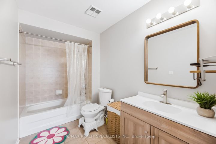 Photo 21 at 77 - 5535 Glen Erin Drive, Central Erin Mills, Mississauga