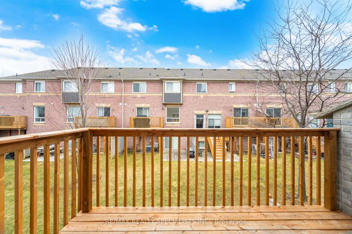 Photo 22 at 77 - 5535 Glen Erin Drive, Central Erin Mills, Mississauga