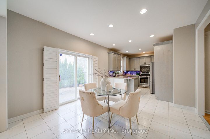 Photo 18 at 26 Gemini Crescent, Rouge Woods, Richmond Hill