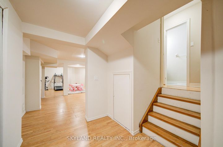 Photo 34 at 26 Gemini Crescent, Rouge Woods, Richmond Hill