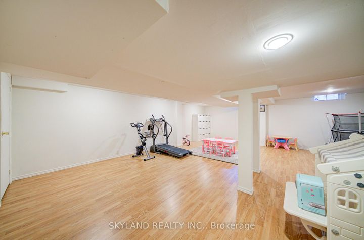 Photo 36 at 26 Gemini Crescent, Rouge Woods, Richmond Hill