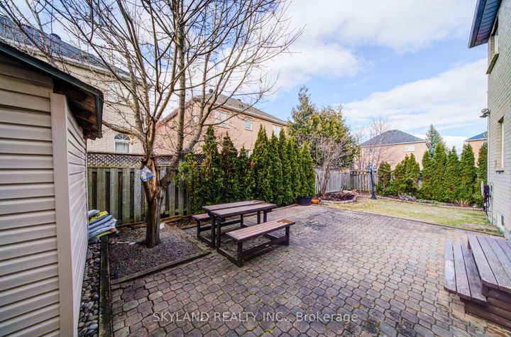 Photo 37 at 26 Gemini Crescent, Rouge Woods, Richmond Hill