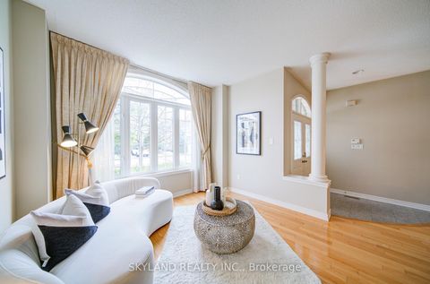 Photo 7 at 26 Gemini Crescent, Rouge Woods, Richmond Hill