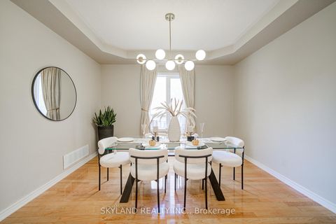 Photo 12 at 26 Gemini Crescent, Rouge Woods, Richmond Hill