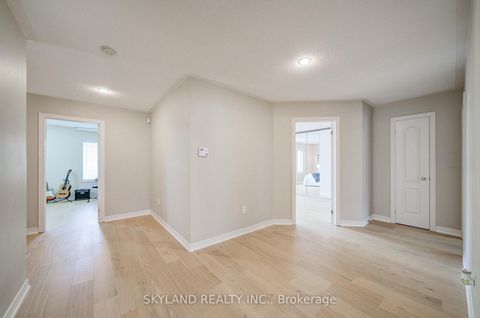 Photo 24 at 26 Gemini Crescent, Rouge Woods, Richmond Hill