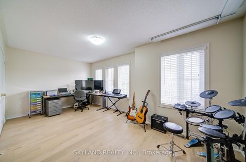 Photo 29 at 26 Gemini Crescent, Rouge Woods, Richmond Hill