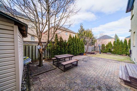 Photo 37 at 26 Gemini Crescent, Rouge Woods, Richmond Hill