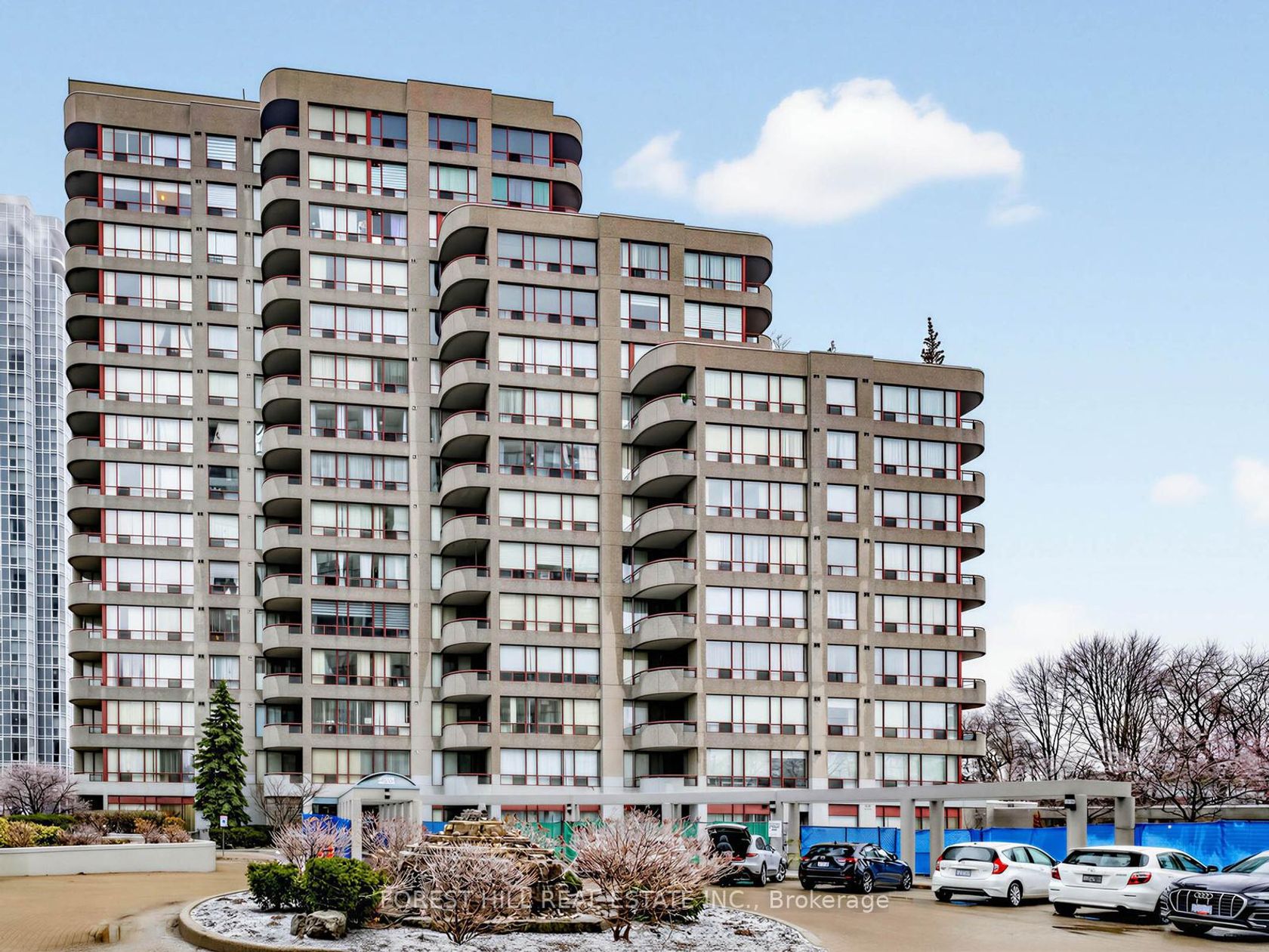 PH404 - 5785 Yonge Street, Newtonbrook East, Toronto by Loree Meneguzzi Real Estate PH404 - 5785 Yonge Street, Newtonbrook East, Toronto