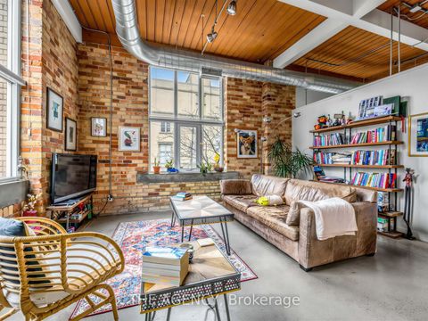 Photo 4 at 214 - 955 Queen Street W, Niagara, Toronto