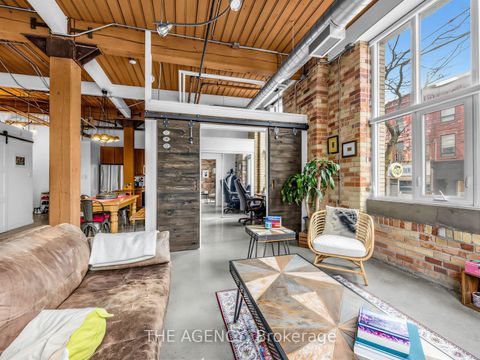 Photo 9 at 214 - 955 Queen Street W, Niagara, Toronto