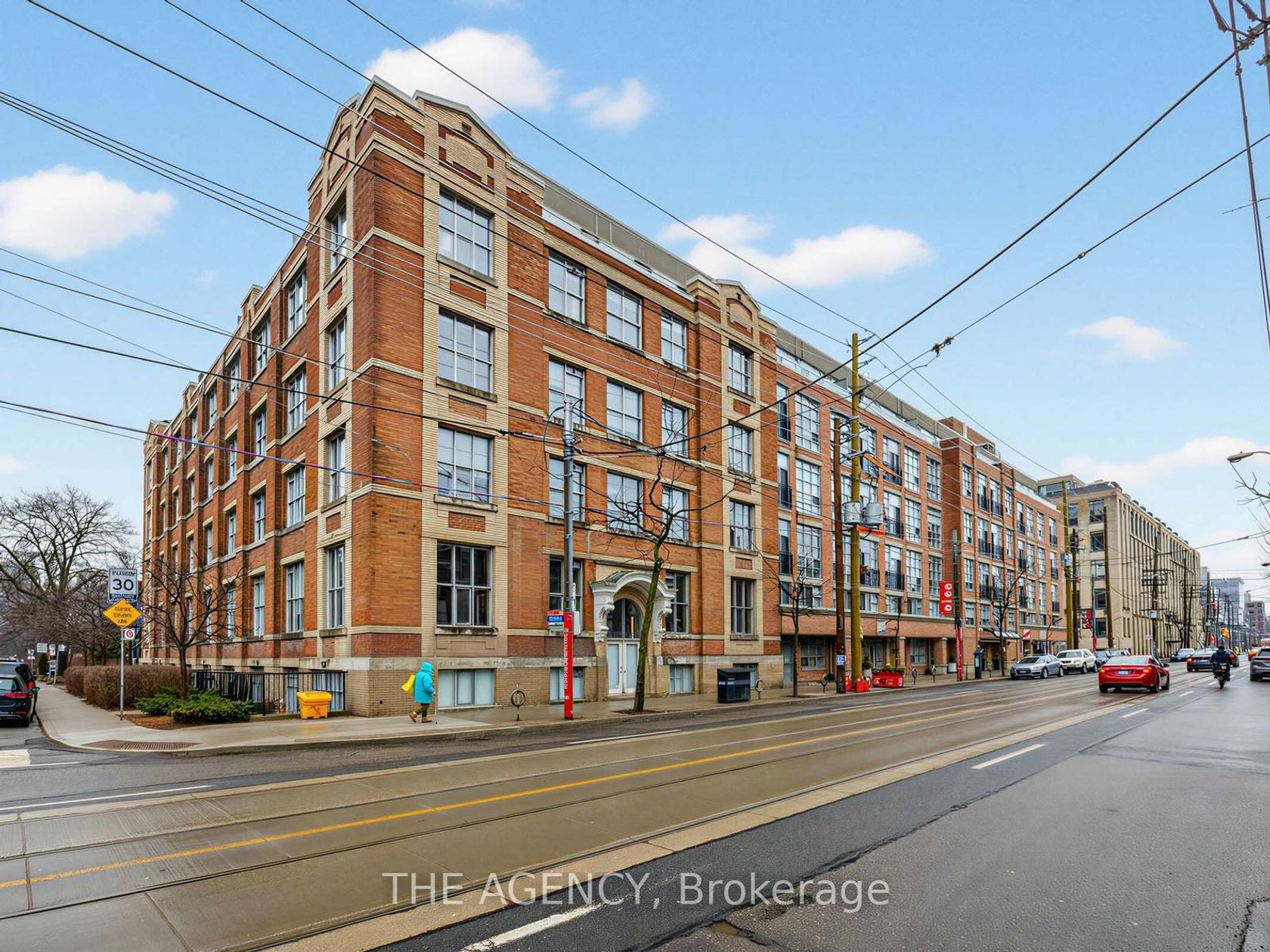 214 - 955 Queen Street W, Niagara, Toronto 