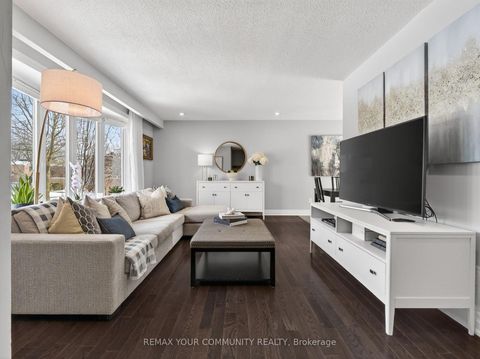 Photo 2 at 107 Orchard Heights, Aurora Heights, Aurora