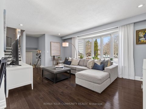 Photo 3 at 107 Orchard Heights, Aurora Heights, Aurora