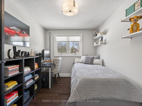 Photo 9 at 107 Orchard Heights, Aurora Heights, Aurora