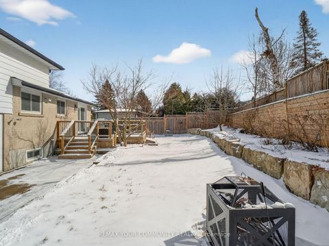 Photo 16 at 107 Orchard Heights, Aurora Heights, Aurora