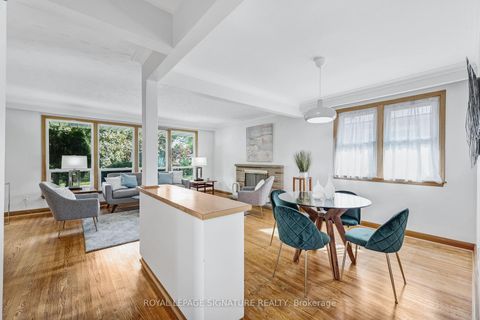 Photo 7 at 186 Burbank Drive, Bayview Village, Toronto