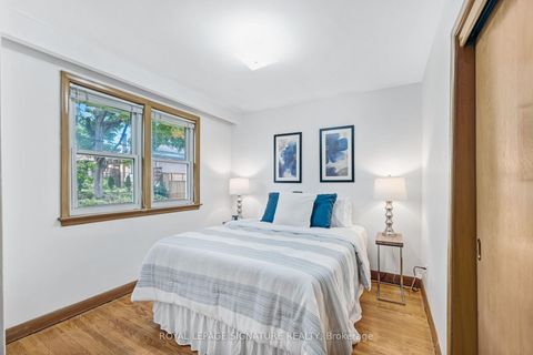 Photo 16 at 186 Burbank Drive, Bayview Village, Toronto